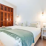 Villa Casa Amendoeiras By Lovelystay