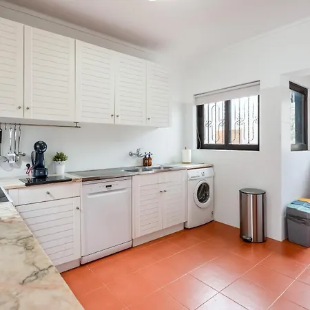 Villa Casa Amendoeiras By Lovelystay Albufeira