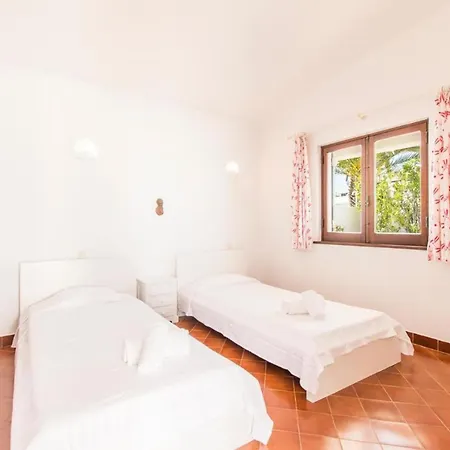 Villa Casa Amendoeiras By Lovelystay