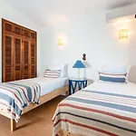 Casa Amendoeiras By Lovelystay Вилла